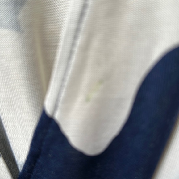 Hardly worn. - Picture 3 of 4